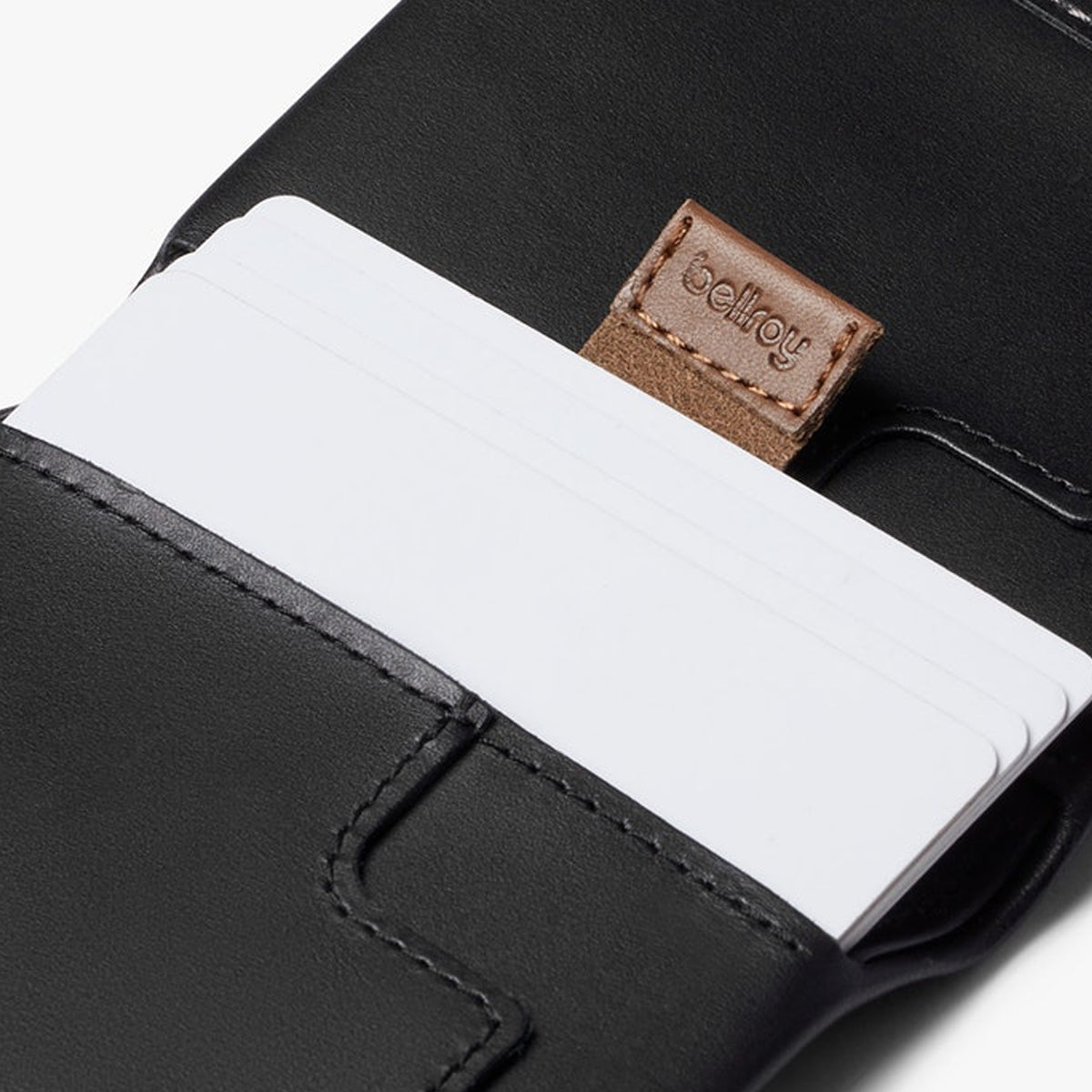 Bellroy Slim Sleeve 二つ折り財布 ブラック Amazon.com: Bellroy Slim Sleeve, slim leather wallet (Max. 8 cards
