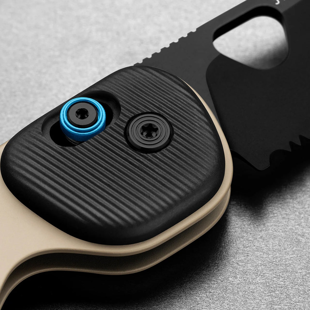 THE REDSTONE SERRATED - COYOTE TAN / BLACK / PP