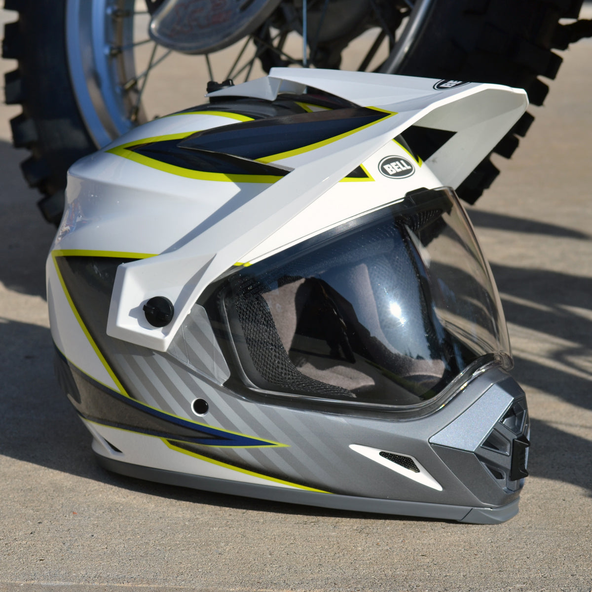 BELL MX-9 ADVENTURE MIPS - DALTON GLOSS WHITE/HI-VIZ YELLOW